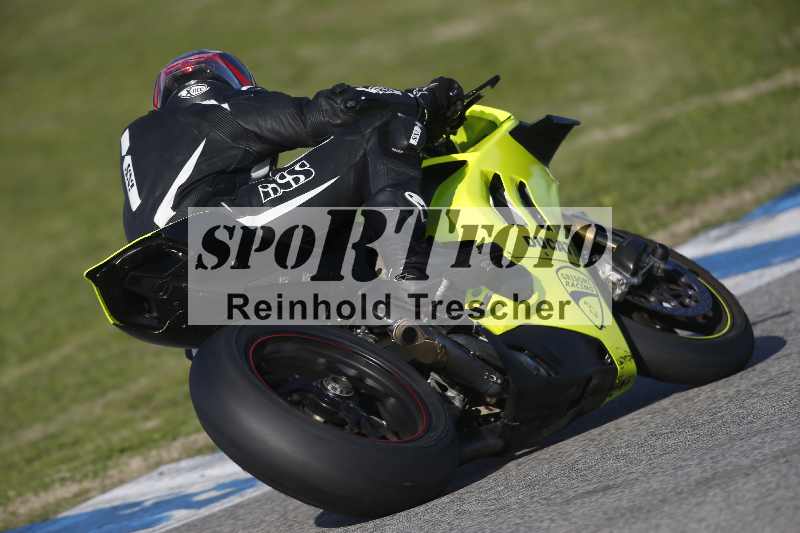 /Archiv-2024/02 29.01.-02.02.2024 Moto Center Thun Jerez/Gruppe gruen-green/229